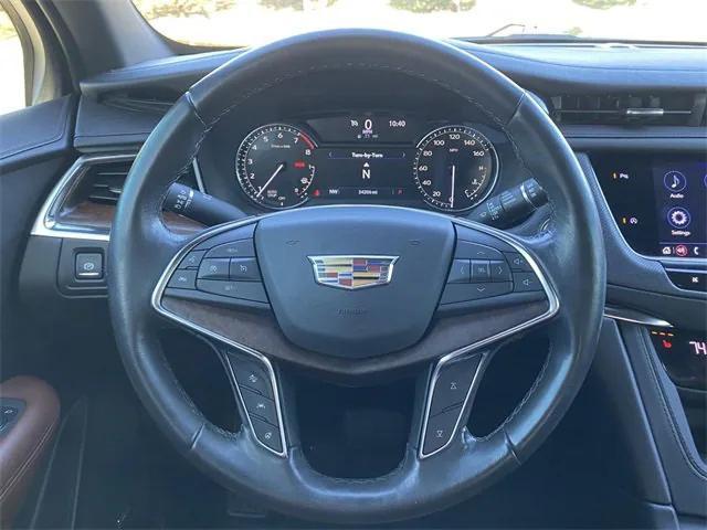 used 2020 Cadillac XT5 car, priced at $28,299