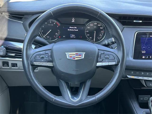 used 2023 Cadillac XT4 car, priced at $28,014