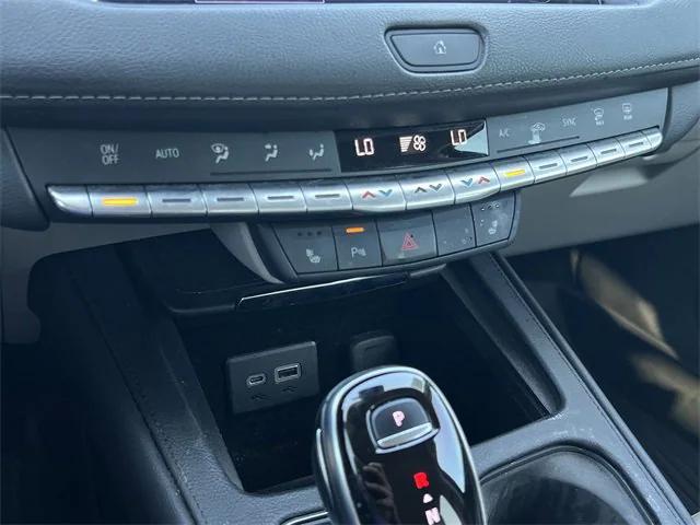 used 2023 Cadillac XT4 car, priced at $28,014