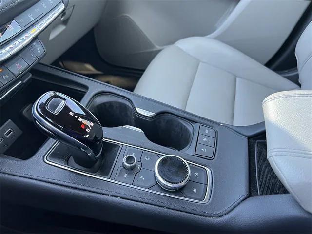 used 2023 Cadillac XT4 car, priced at $28,014