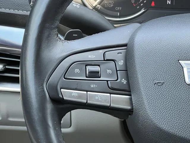 used 2023 Cadillac XT4 car, priced at $24,788