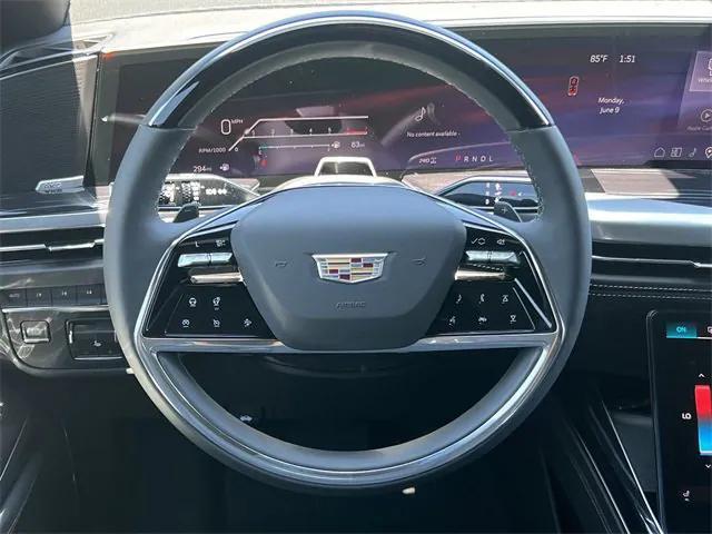 new 2025 Cadillac Escalade ESV car, priced at $113,970