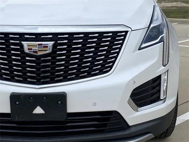 used 2021 Cadillac XT5 car, priced at $27,575