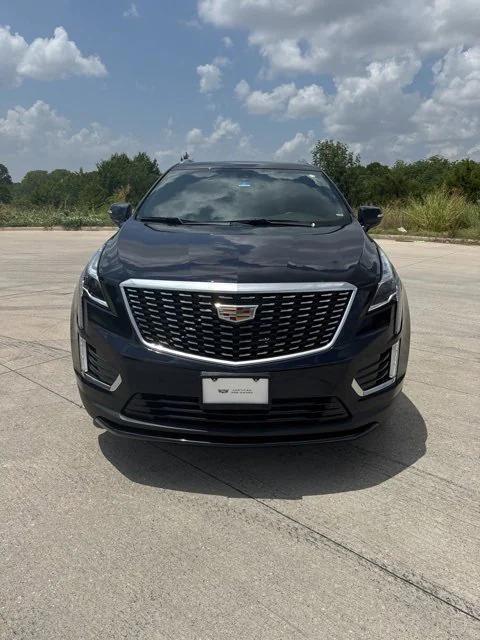 used 2021 Cadillac XT5 car, priced at $26,293