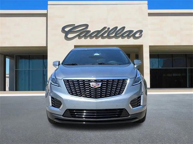 new 2024 Cadillac XT5 car, priced at $44,290