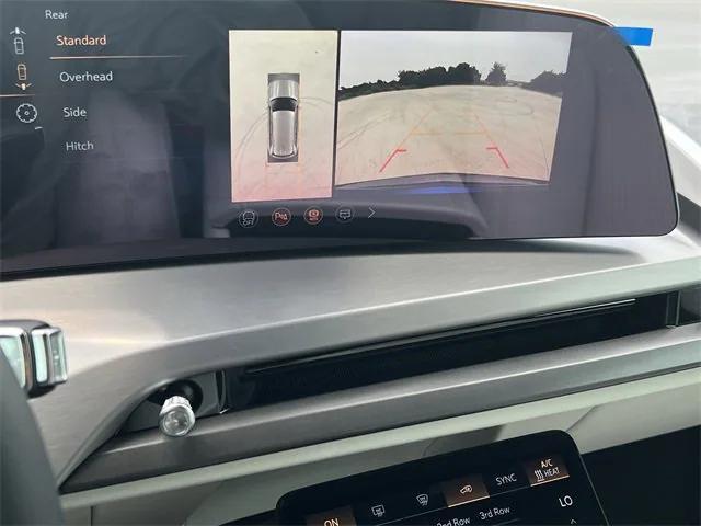 new 2026 Cadillac VISTIQ car, priced at $81,614