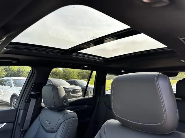 new 2025 Cadillac XT6 car, priced at $44,465