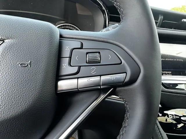 new 2025 Cadillac XT6 car, priced at $44,465