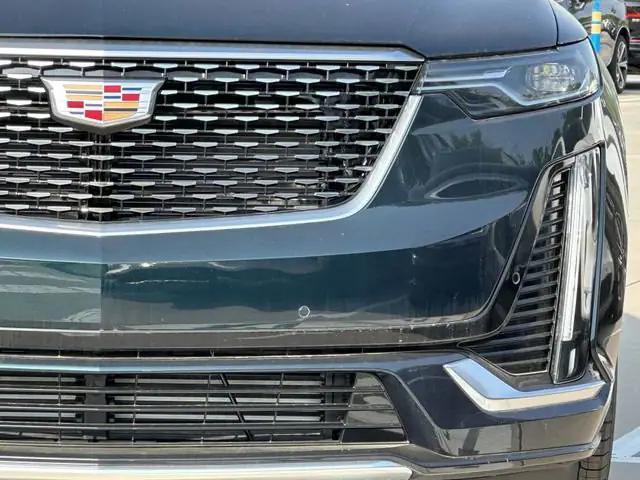 new 2025 Cadillac XT6 car, priced at $44,465