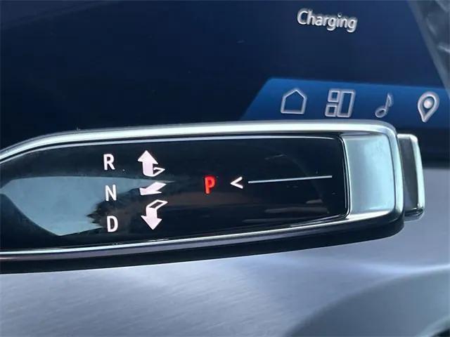 new 2026 Cadillac VISTIQ car, priced at $82,595
