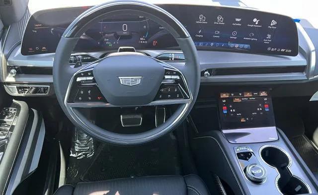 new 2026 Cadillac VISTIQ car, priced at $82,595