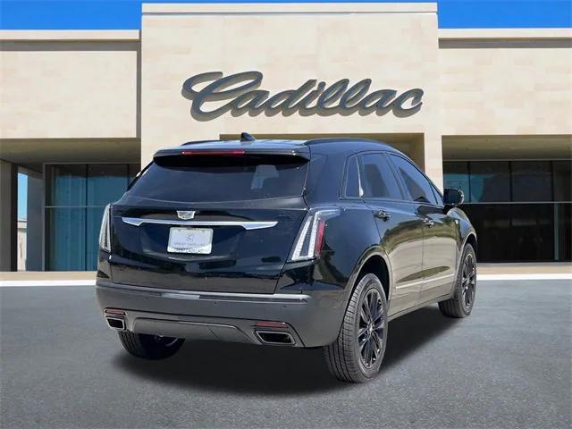 new 2025 Cadillac XT5 car, priced at $67,625