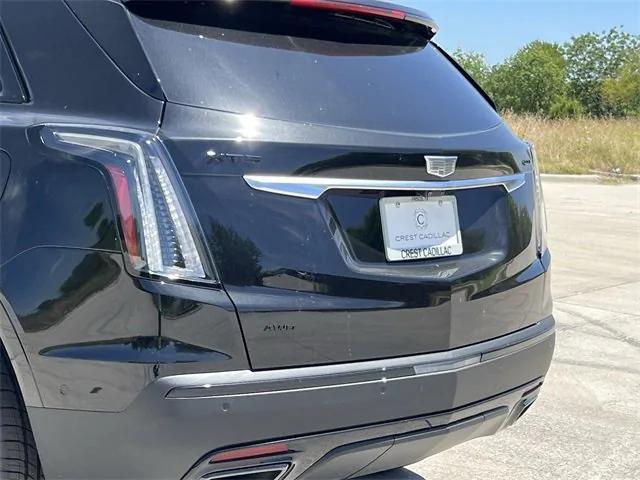new 2025 Cadillac XT5 car, priced at $67,625