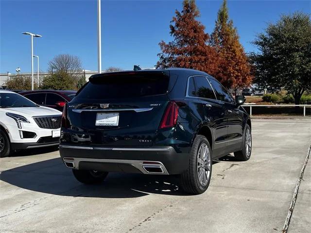 new 2025 Cadillac XT5 car, priced at $53,613