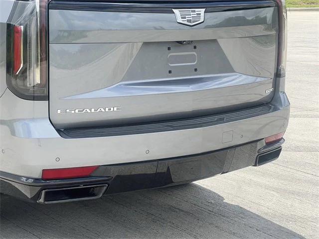 used 2022 Cadillac Escalade car, priced at $76,705