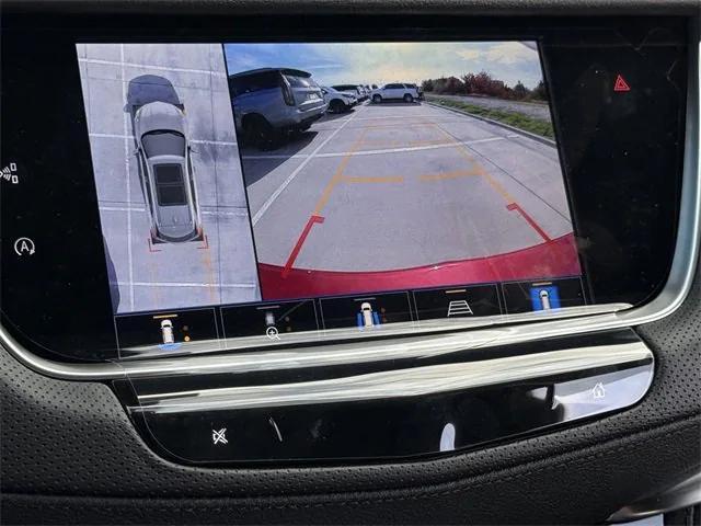 new 2025 Cadillac XT5 car, priced at $51,690