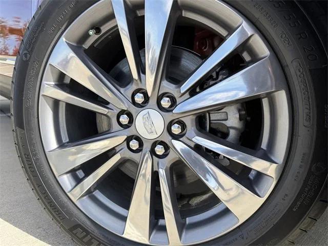 new 2025 Cadillac XT5 car, priced at $51,690