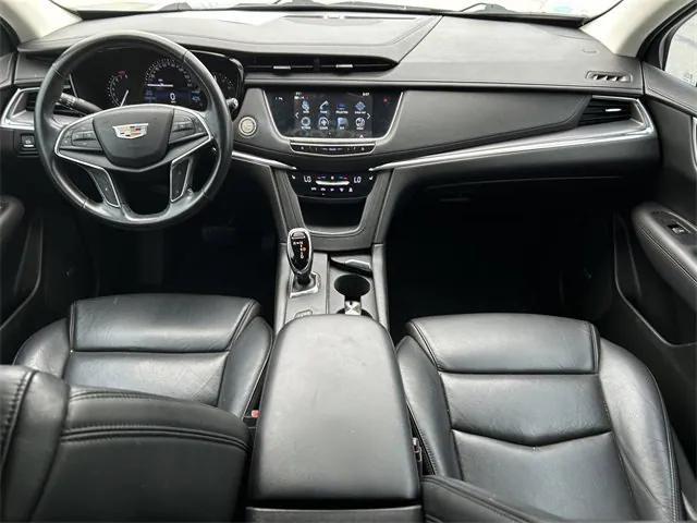 used 2018 Cadillac XT5 car, priced at $12,405