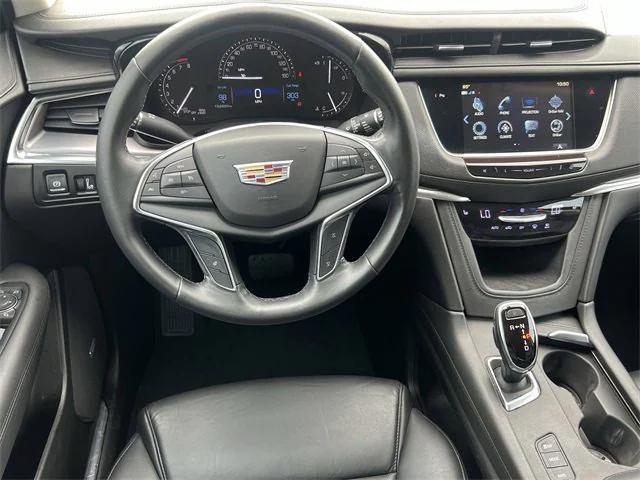 used 2018 Cadillac XT5 car, priced at $12,405