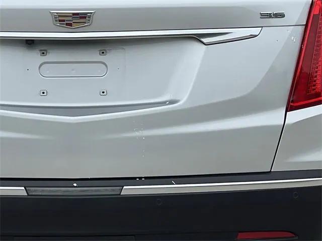 used 2018 Cadillac XT5 car, priced at $12,405