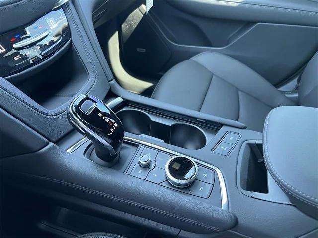 new 2025 Cadillac XT6 car, priced at $49,565