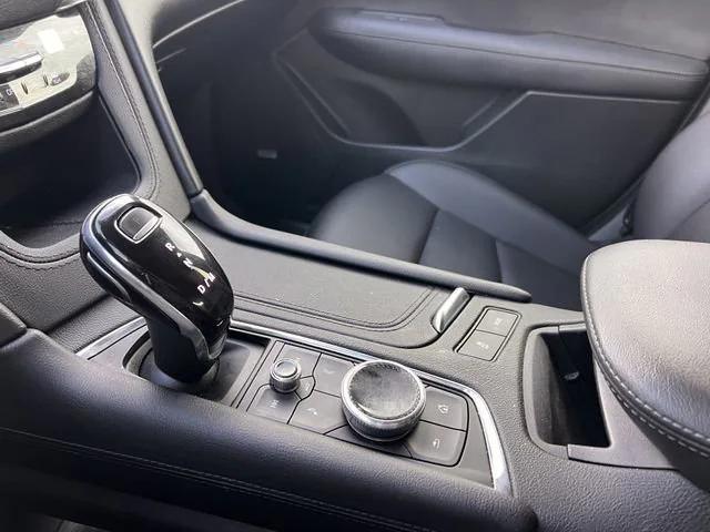 used 2020 Cadillac XT5 car, priced at $21,887