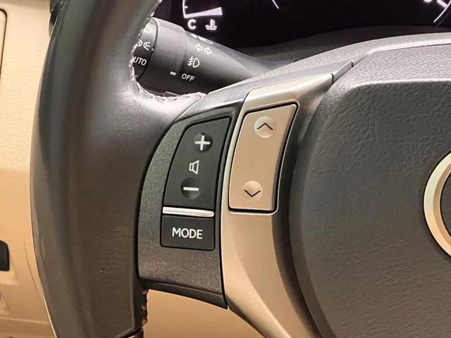 used 2013 Lexus RX 350 car, priced at $18,999