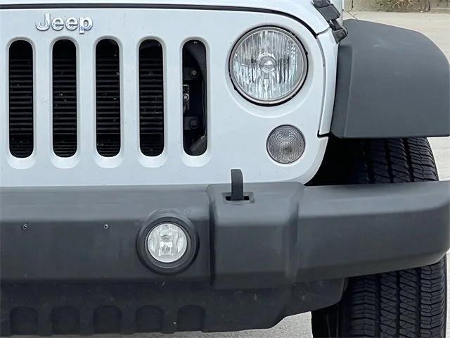 used 2015 Jeep Wrangler Unlimited car, priced at $17,413
