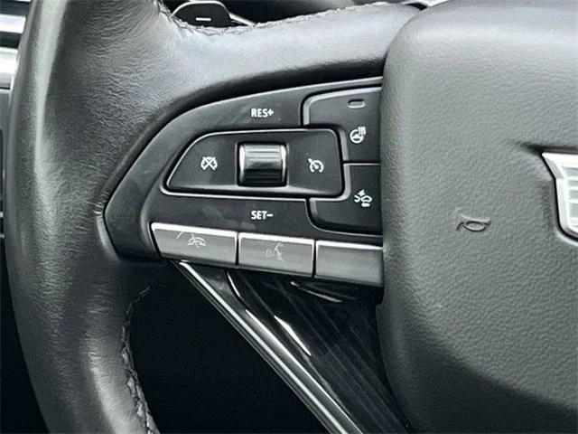 used 2023 Cadillac XT6 car, priced at $37,999
