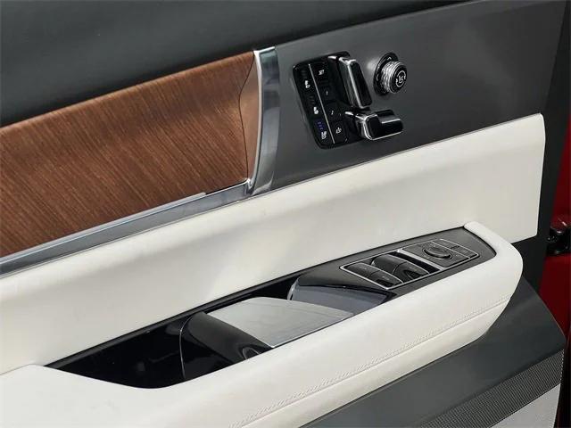 new 2026 Cadillac VISTIQ car, priced at $81,715