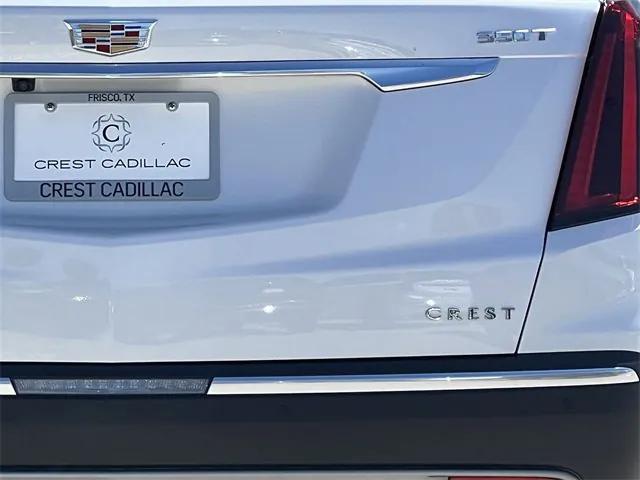 new 2025 Cadillac XT5 car, priced at $52,215
