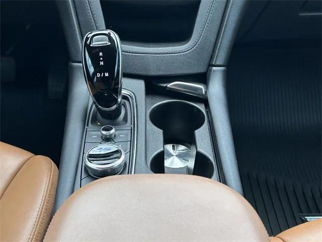 used 2022 Cadillac XT5 car, priced at $33,999