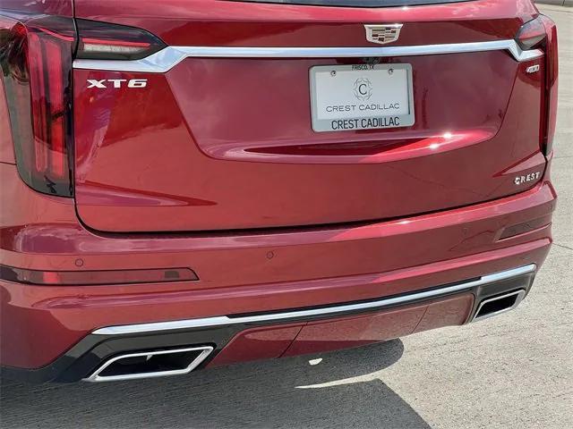 new 2025 Cadillac XT6 car, priced at $60,115