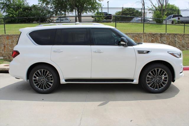 new 2024 INFINITI QX80 car, priced at $68,305