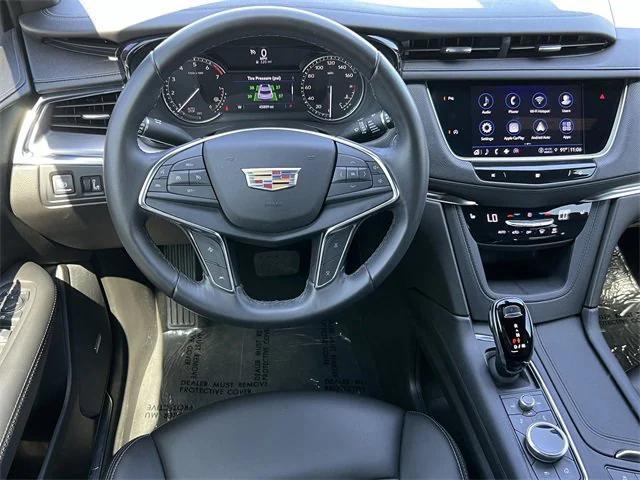 used 2021 Cadillac XT5 car, priced at $25,999