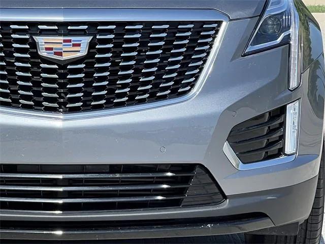 used 2021 Cadillac XT5 car, priced at $25,999