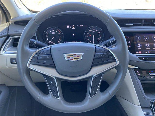 used 2021 Cadillac XT5 car, priced at $30,551