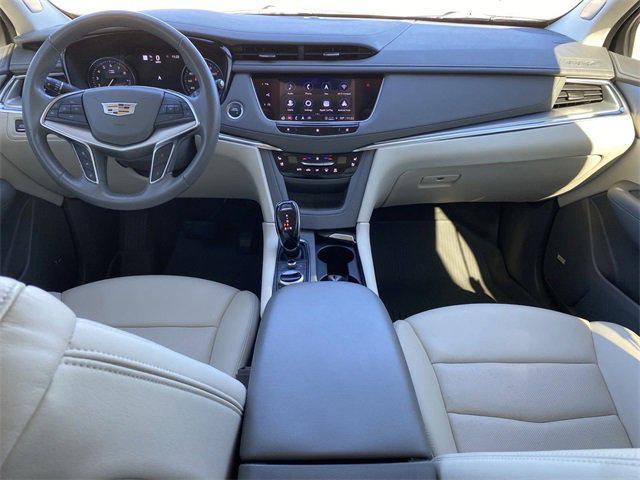 used 2021 Cadillac XT5 car, priced at $30,551