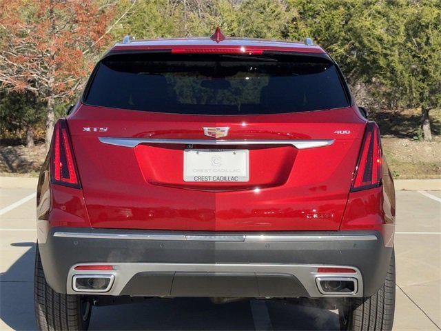 new 2025 Cadillac XT5 car, priced at $54,415