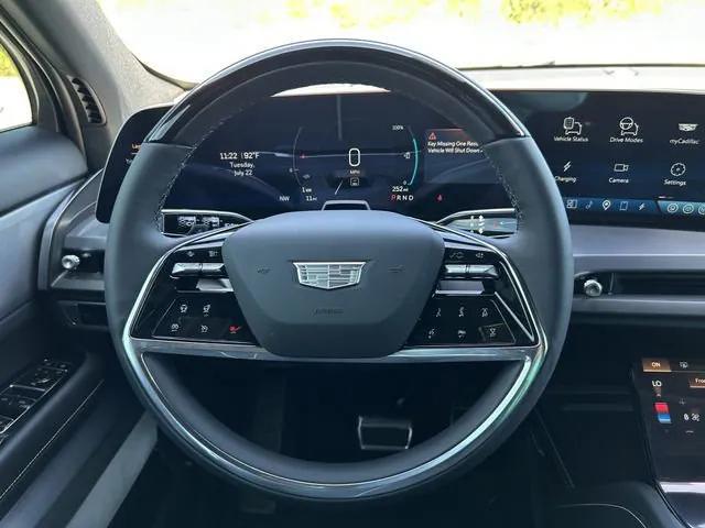 new 2026 Cadillac VISTIQ car, priced at $82,214