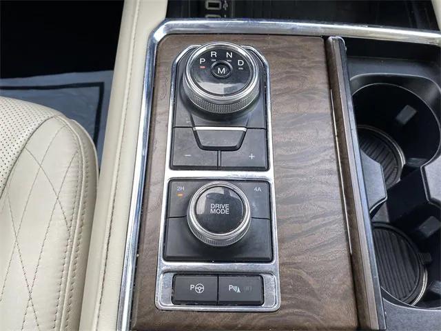 used 2019 Ford Expedition car, priced at $31,156
