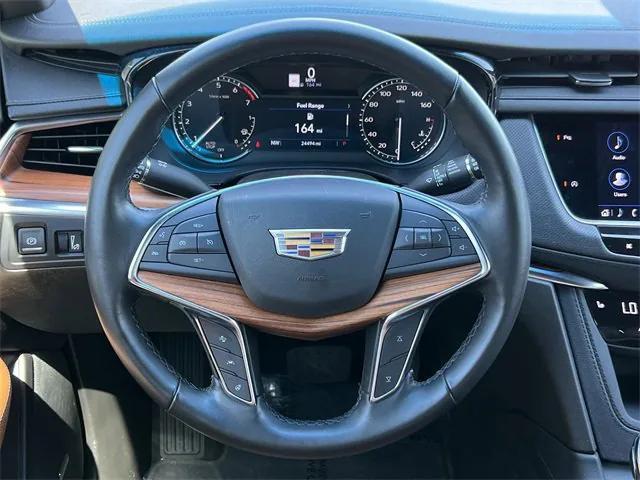 used 2024 Cadillac XT5 car, priced at $41,999