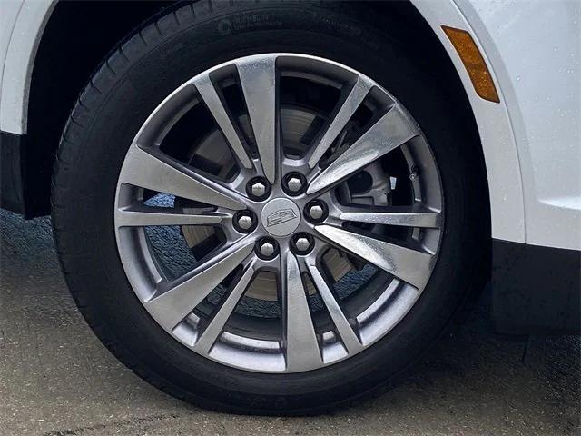 used 2024 Cadillac XT5 car, priced at $42,386