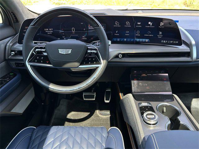 new 2026 Cadillac VISTIQ car, priced at $94,215