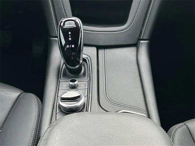 used 2022 Cadillac XT5 car, priced at $35,719