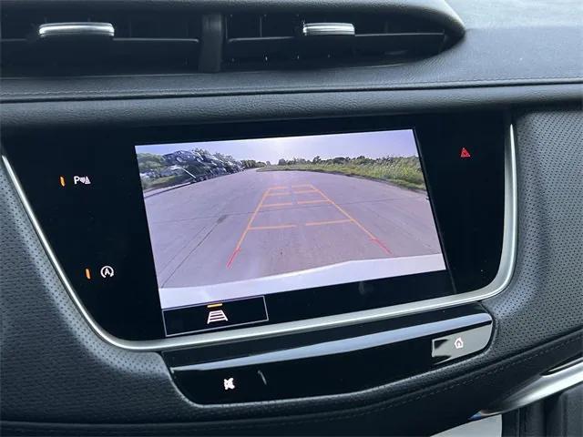 used 2024 Cadillac XT5 car, priced at $41,060