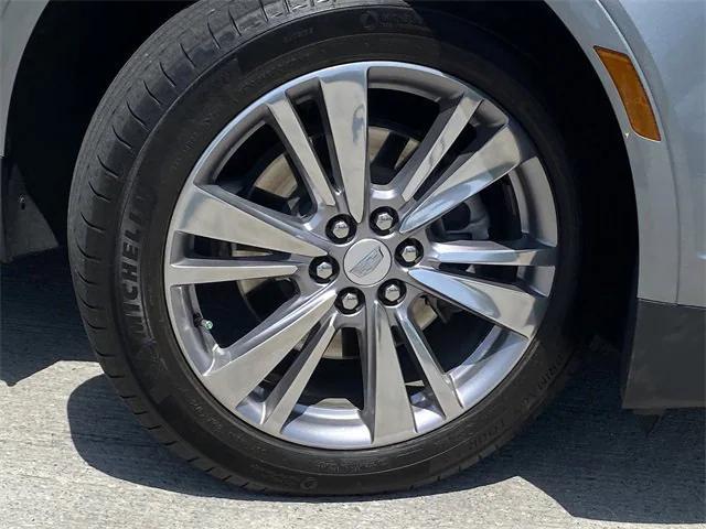 used 2024 Cadillac XT5 car, priced at $45,999