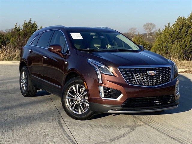 used 2022 Cadillac XT5 car, priced at $36,060