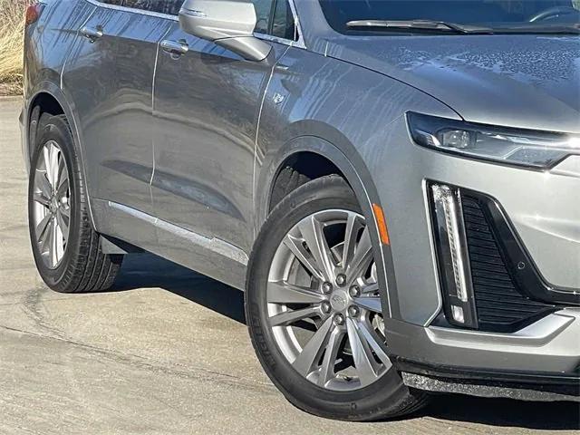 used 2023 Cadillac XT6 car, priced at $39,988