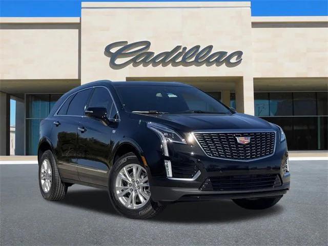 new 2025 Cadillac XT5 car, priced at $45,315